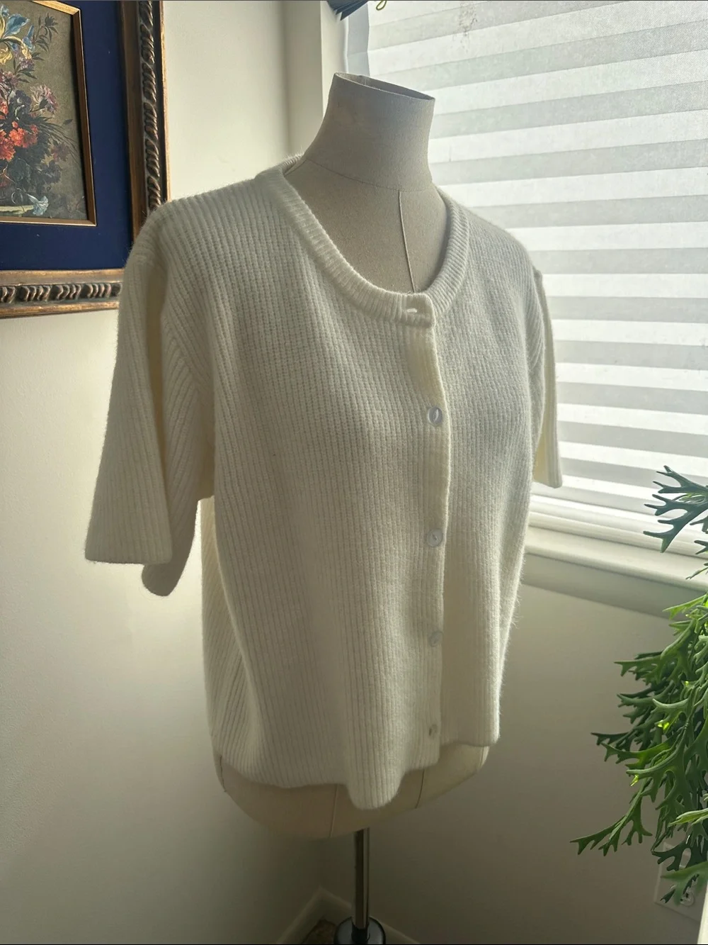 Short-Sleeve Cream Ribbed Button Cardigan - Picture 2 of 4